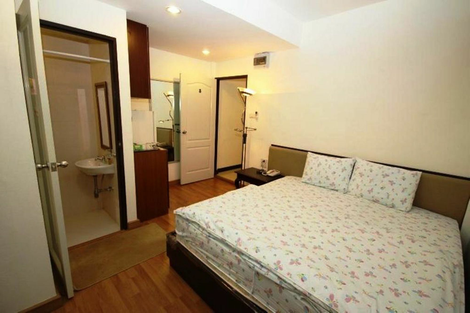 Nineplace 81 Check In At Np Nineplace 46 Bangkok Dış mekan fotoğraf